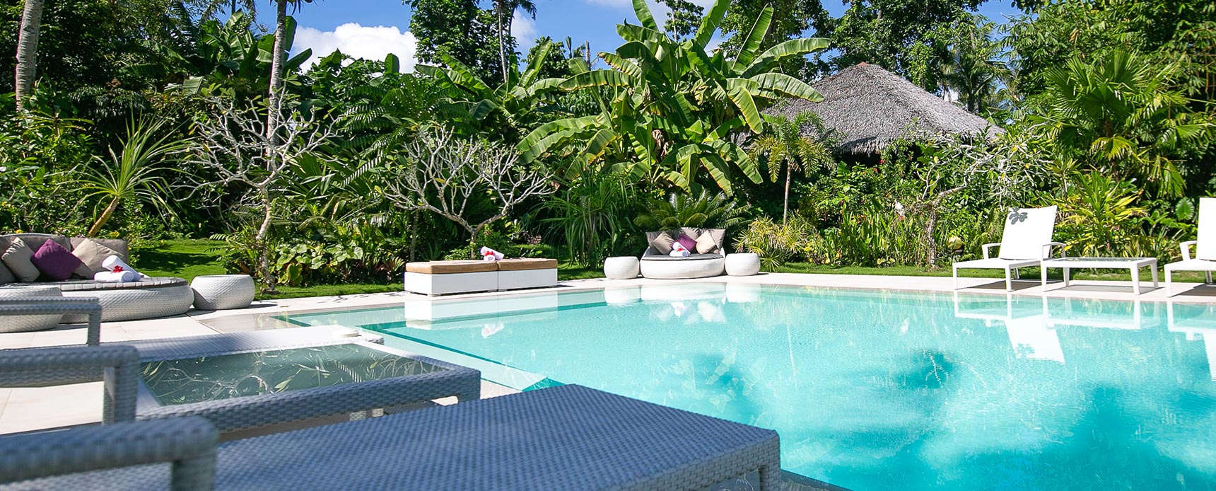 Tropical garden pathway at Kawayan Villa Siargao — Cloud 9, Siargao