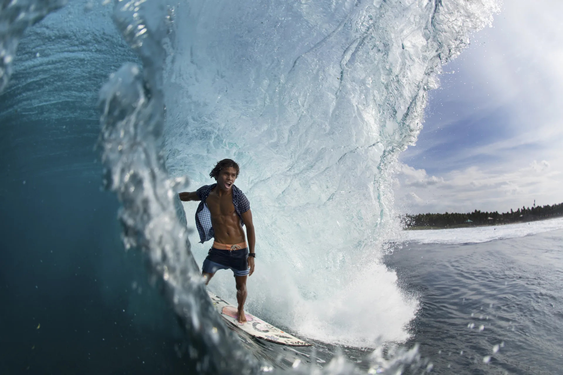 Surfer in the pocket at Cloud 9, Siargao Island